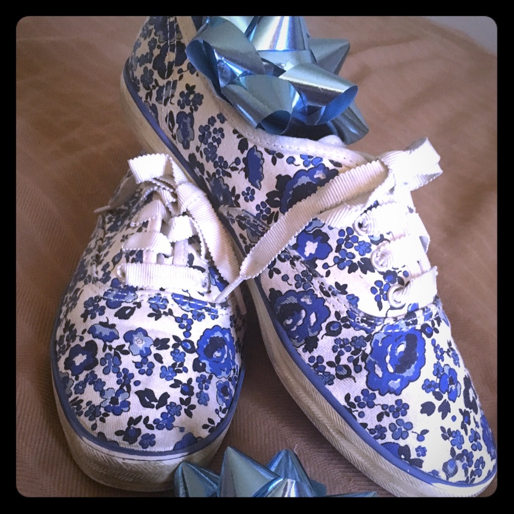 Beautiful floral Keds